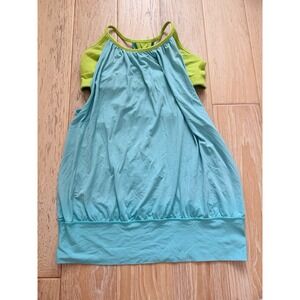 lululemon no limits tank Size 8 Teal And Green